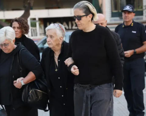 Μαζωνάκης: