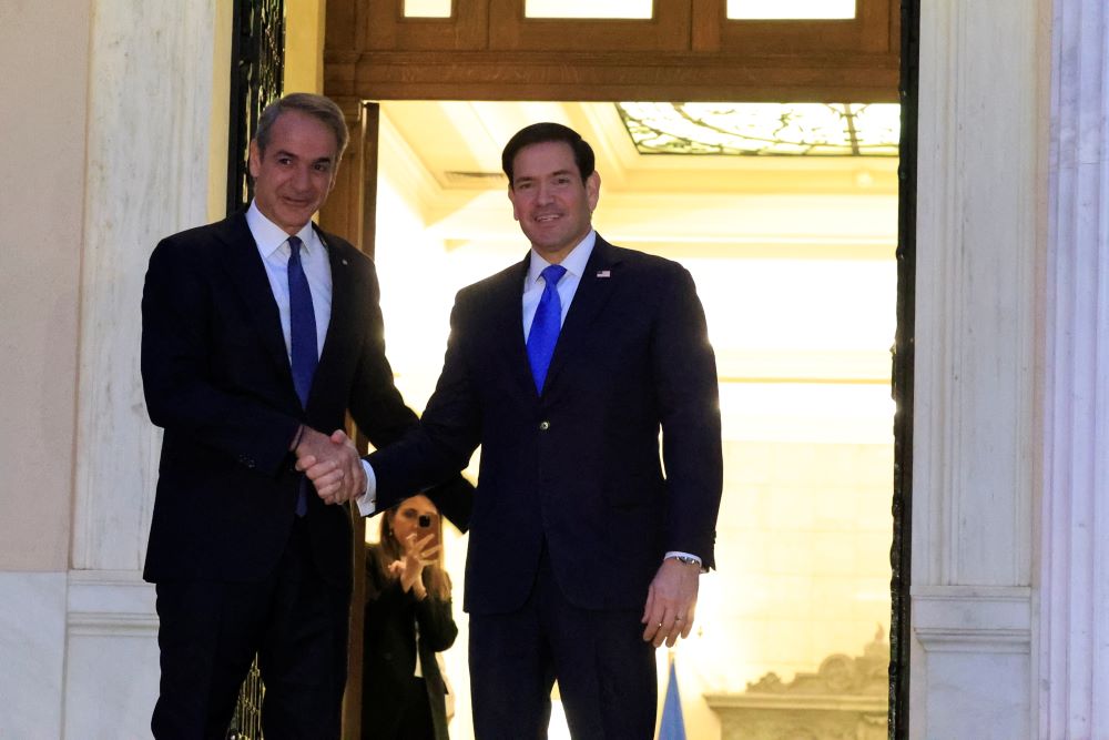 Στο Μαξίμου ο Ρούμπιο