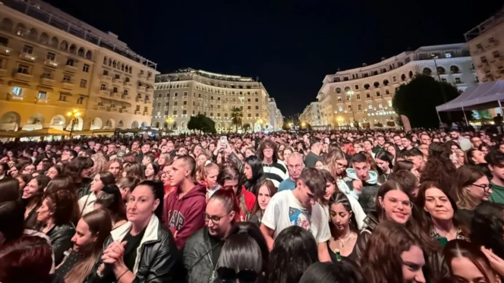 Χιλιάδες κόσμου στη συναυλία